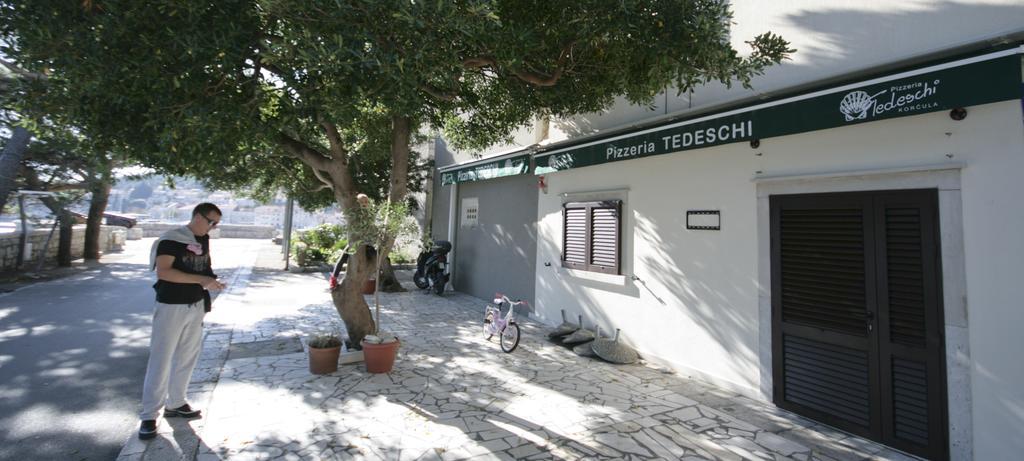 Apartments Tedeschi Korcula Town Exterior photo